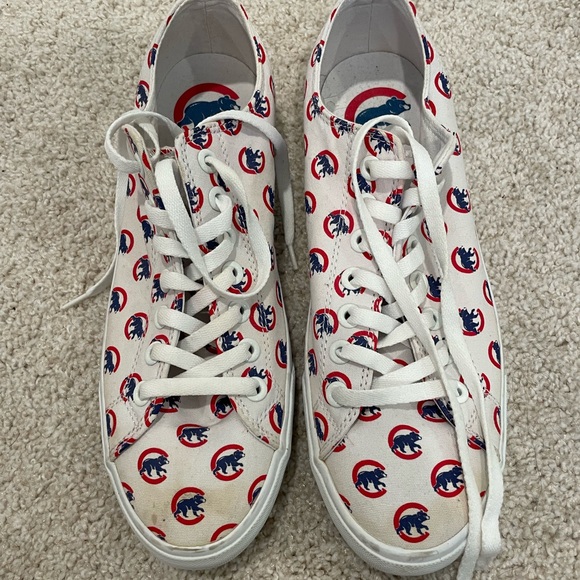 Chicago Cubs Sneakers - Picture 1 of 8
